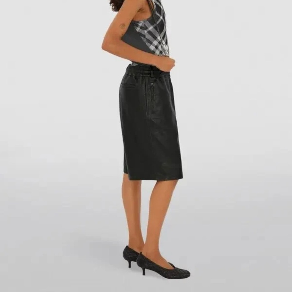 Burberry Black Quilted Kitten Heel Pumps size 37 (new w/box) - Picture 9 of 9